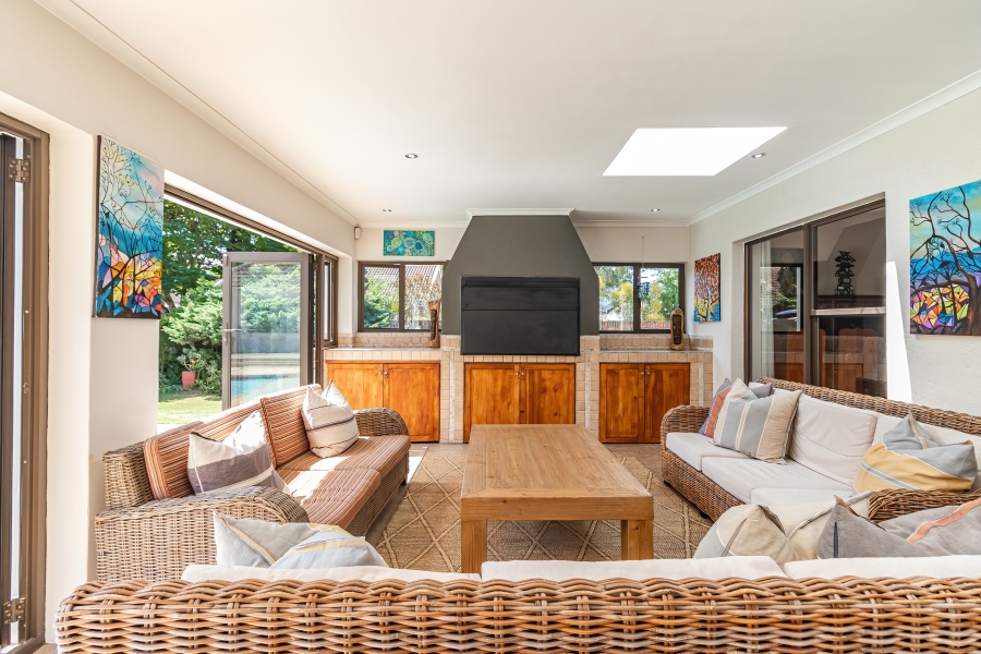 4 Bedroom Property for Sale in Walmer Eastern Cape